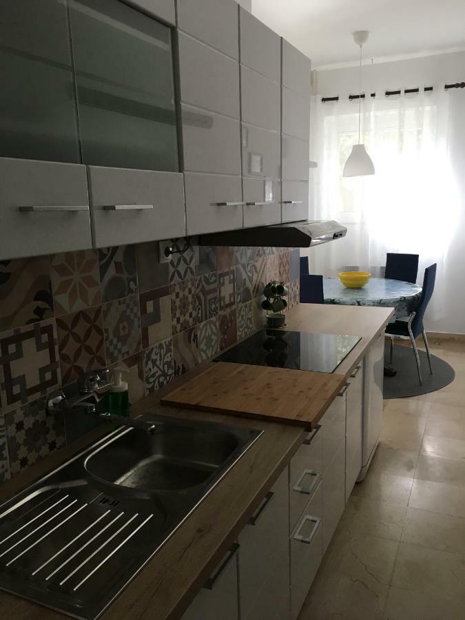 Apartment Get Supetar Exterior foto